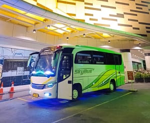 Sewa Bus Pariwisata Metro Lampung sewa bus pariwisata lampung medium bus