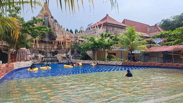 Harga tiket slanik waterpark lampung 2023 Slanik Waterpark Lampung 3
