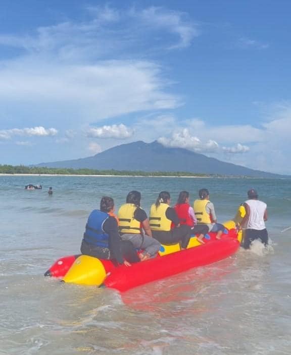 4. Pantai M Beach 7