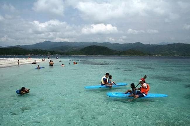 Biaya Tiket Masuk Pantai Mutun Lampung 6