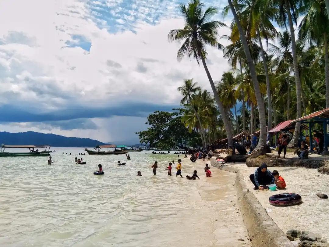 Wisata Pantai Klara 2 Lampung Liburan Keluarga 4