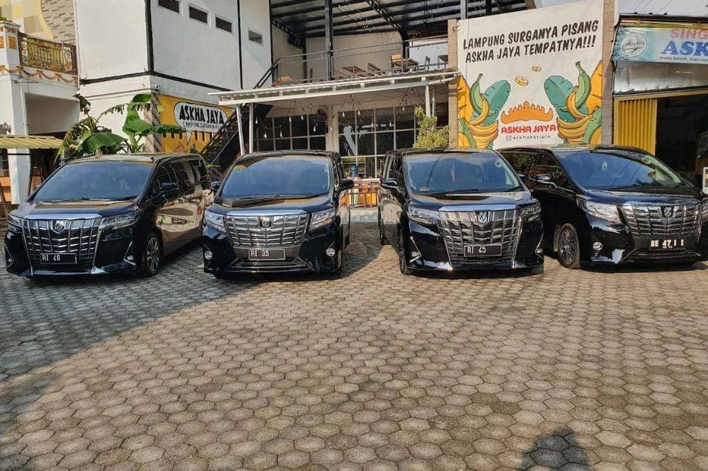 Rental Mobil Alphard Lampung
