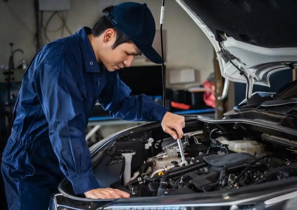 3. Bengkel Mobil Panggilan Tanjung Karang