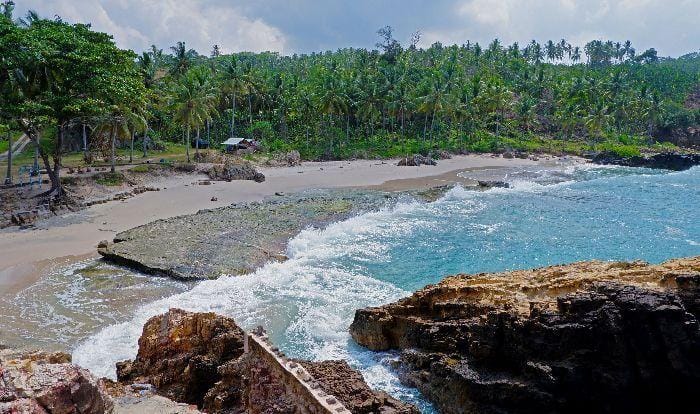 Pantai Marina Lampung, Pesona Pantai Eksotis di Lampung Selatan 1