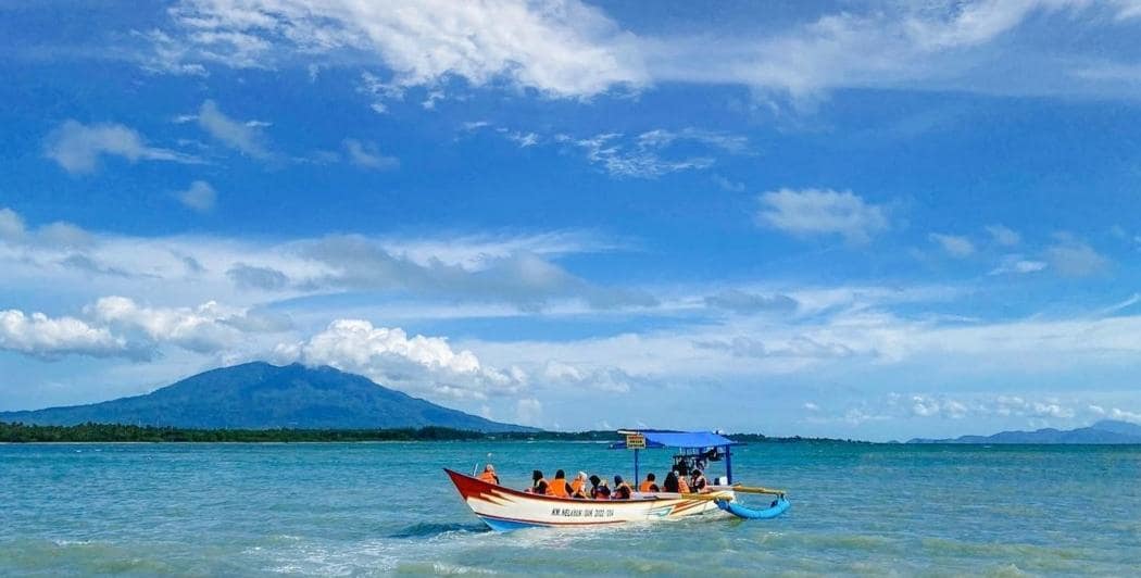 Pantai eMBe Beach Kalianda 13