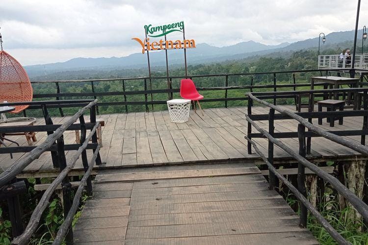 3. Kampoeng Vietnam