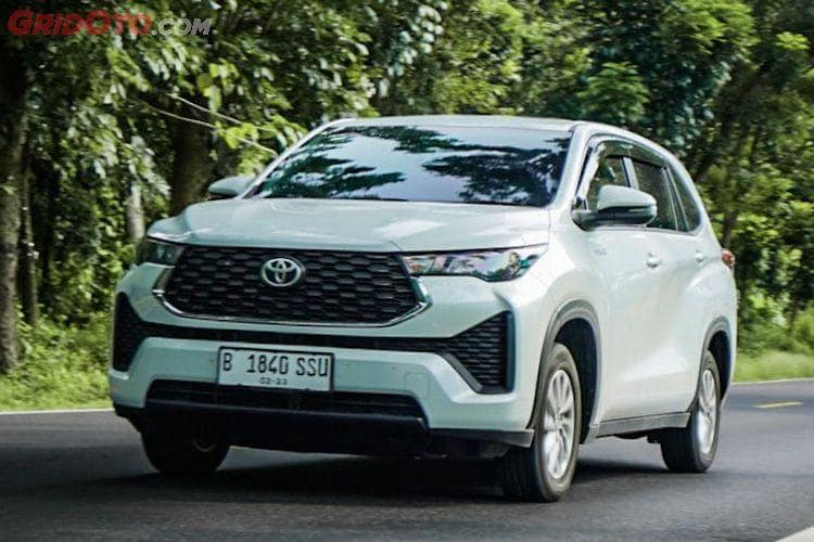 Mesin dan Performa Innova Zenix 6