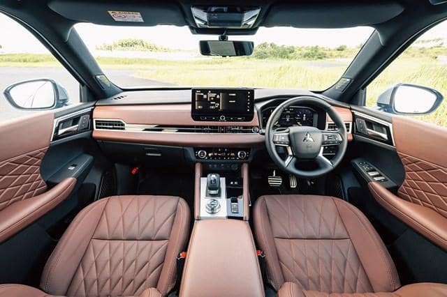 Spesifikasi dan Fitur Mitsubishi Pajero 2026 3