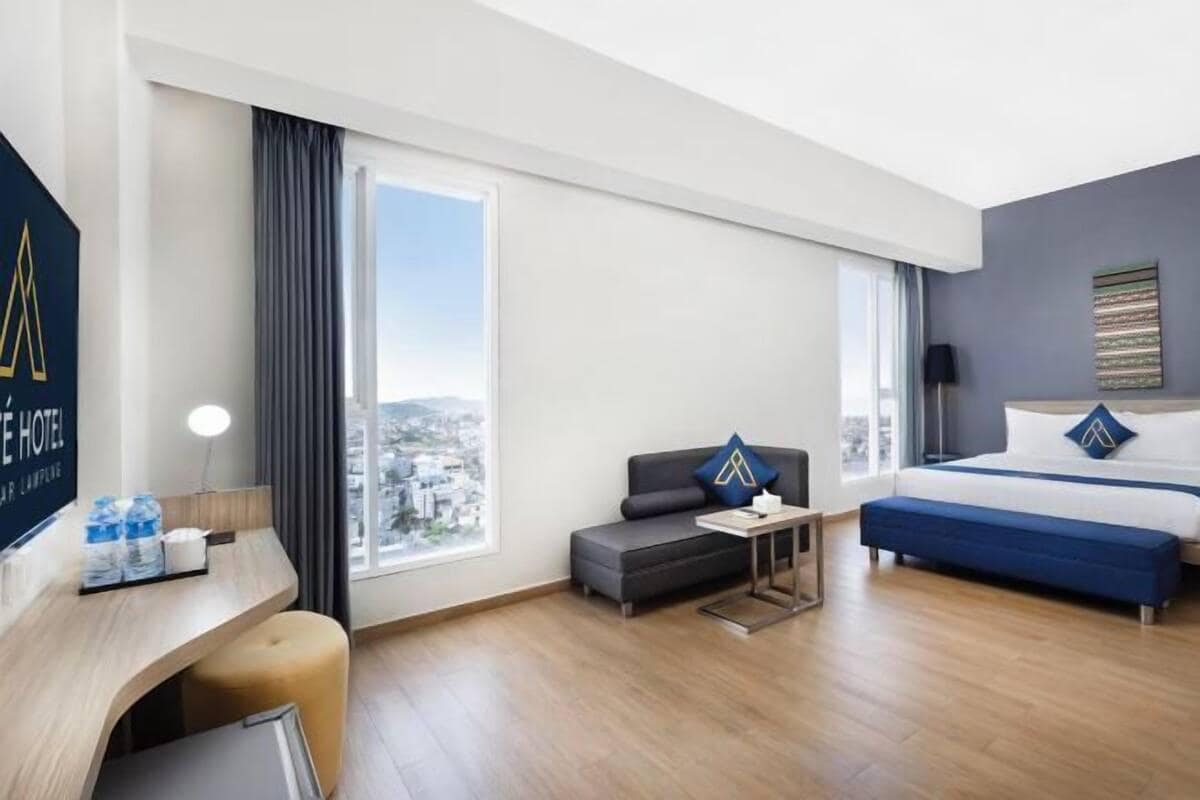 Kamar dan Fasilitas Arté Hotel